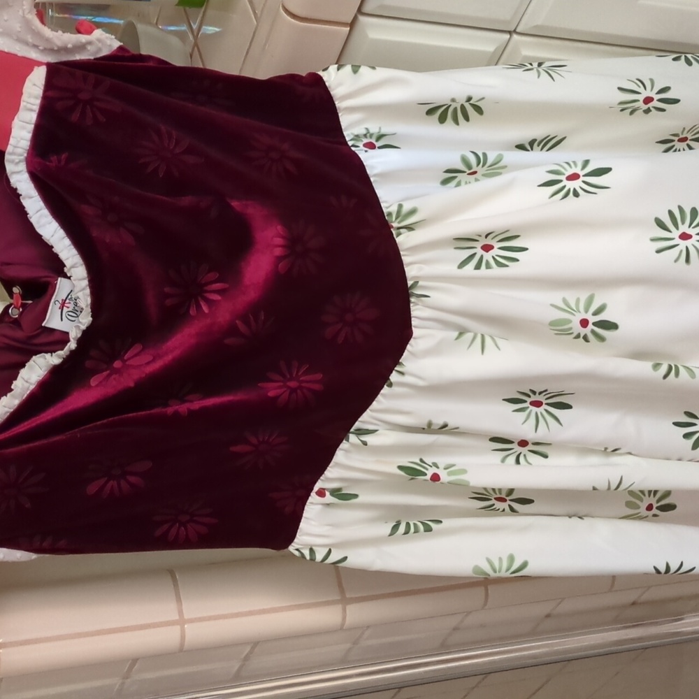 Disney Tightrope Girl Dress ( Daisy De La Cruz) - Picture 4 of 4